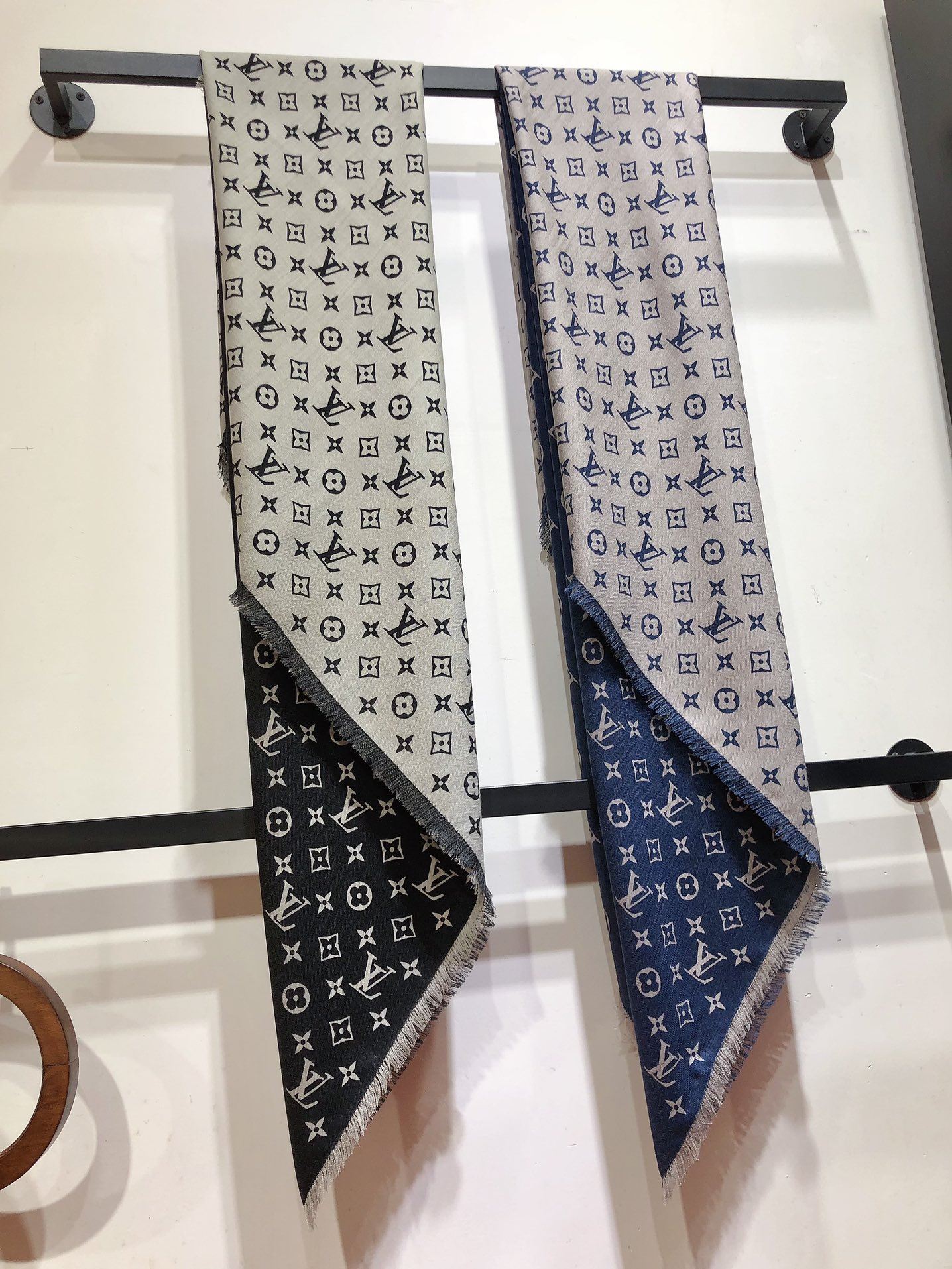 Louis Vuitton Scarf